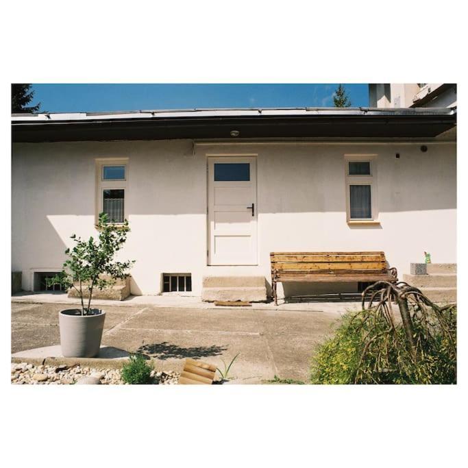Casa Linum. U Centra Zlina S Atmosferou Venkova. Apartment Bagian luar foto